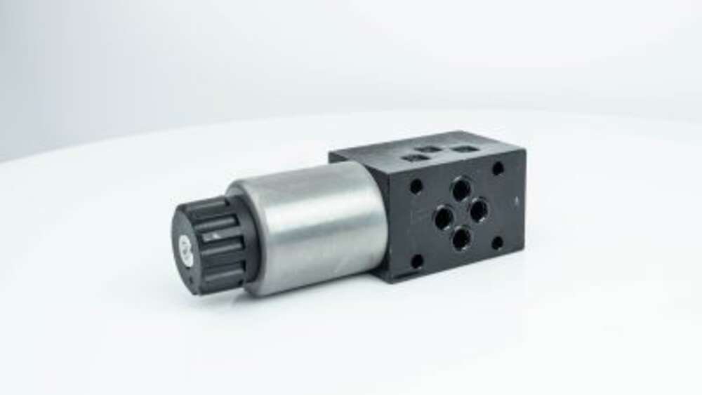 Гідророзподілювач DHE-0631/2/X 24DC 20