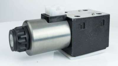 Гідророзподілювач DKE-1631/2/X-24DC 20