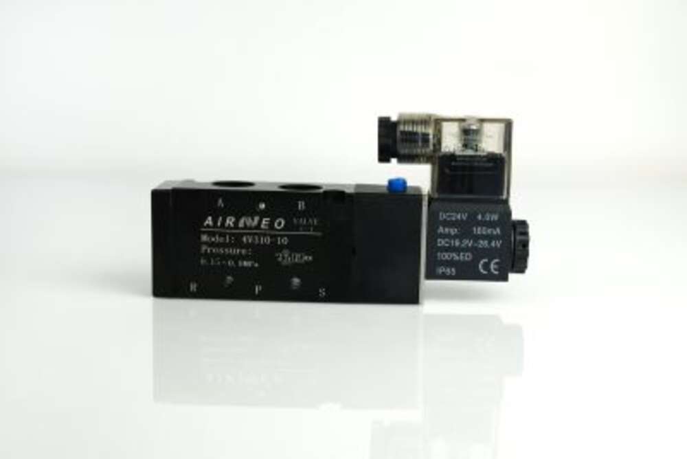 Пневморозподілювач 4V310-10,DC24V