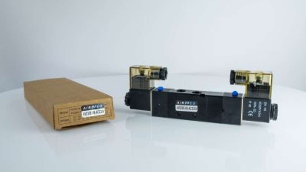 Пневморозподілювач 4V230E-08,AC220V