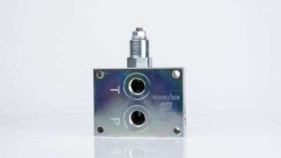 Блок BASE CETOP3 C/VMP 3/8" 80-300 BAR
