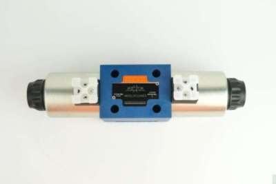 Гідророзподілювач 4WE10U-3XCG24N9Z5L