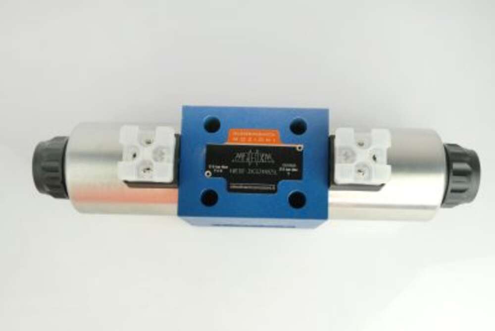Гідророзподілювач 4WE10F-3XCG24N9Z5L