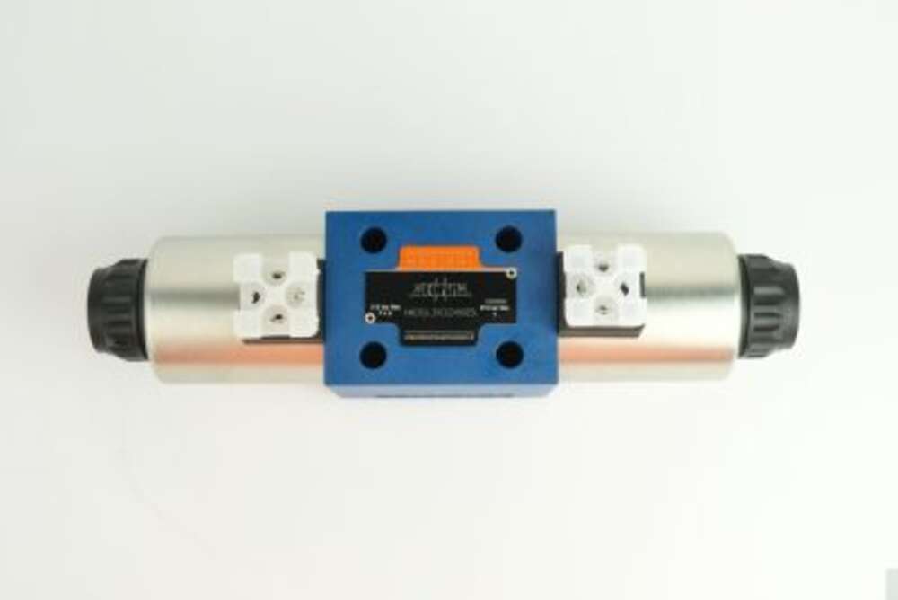 Гідророзподілювач 4WE10U-3XCG24N9Z5L