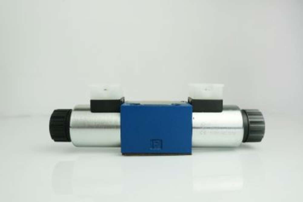 Гідророзподілювач 4WE6D-6XOFCW110RN9Z5L